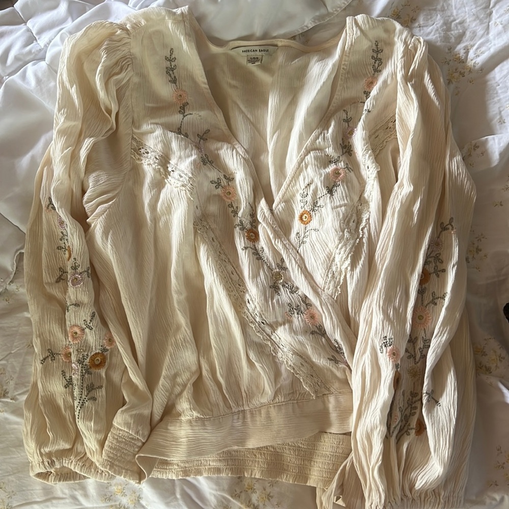 flowey boho embroidered american eagle blouse